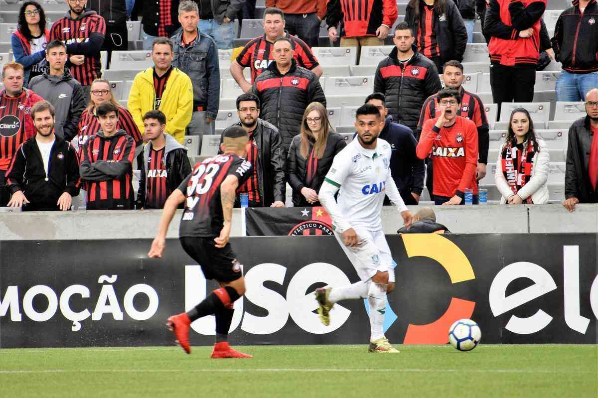 Fotos da partida na Arena da Baixada, pela 28 rodada do Campeonato Brasileiro