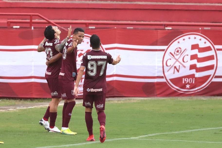 Nutico empata, em 3 a 3, com time do Juventude nos Aflitos e se complica na Srie B
