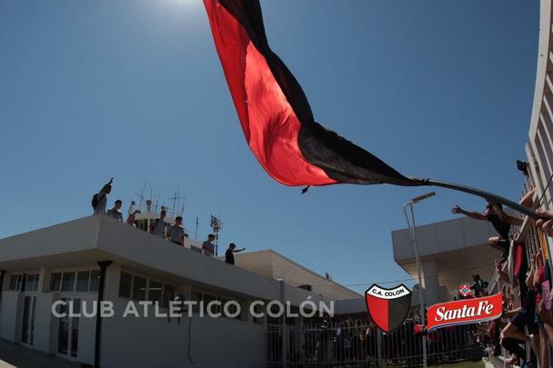 Brasileiros e argentinos se enfrentam nesta quinta-feira, às 21h30, no Mineirão