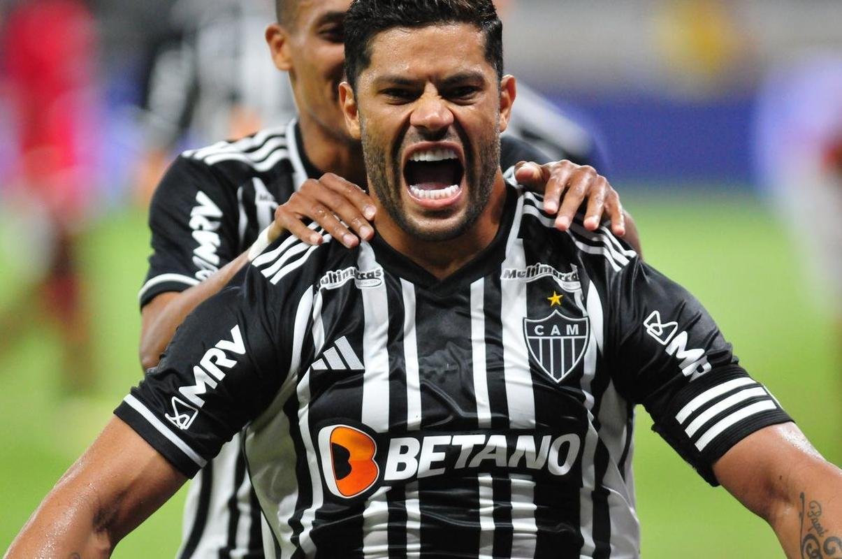 Atltico e Brasil de Pelotas-RS se enfrentaram nesta quarta-feira (12/4), no Mineiro, pela ida da terceira fase da Copa do Brasil