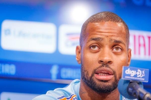 Treino do Cruzeiro nesta segunda-feira, na Toca da Raposa II. Time de Rogrio Ceni enfrenta o Cear na quarta-feira, s 19h30, no Castelo, em Fortaleza, pela 21 rodada do Campeonato Brasileiro