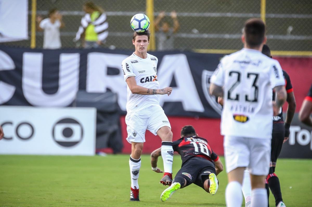 Equipes se enfrentaram no Barradão, pela 21ª rodada do Campeonato Brasileiro