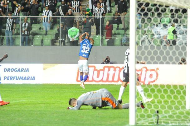 Atltico e Cruzeiro se enfrentaram pelas quartas de final da Copa do Brasil