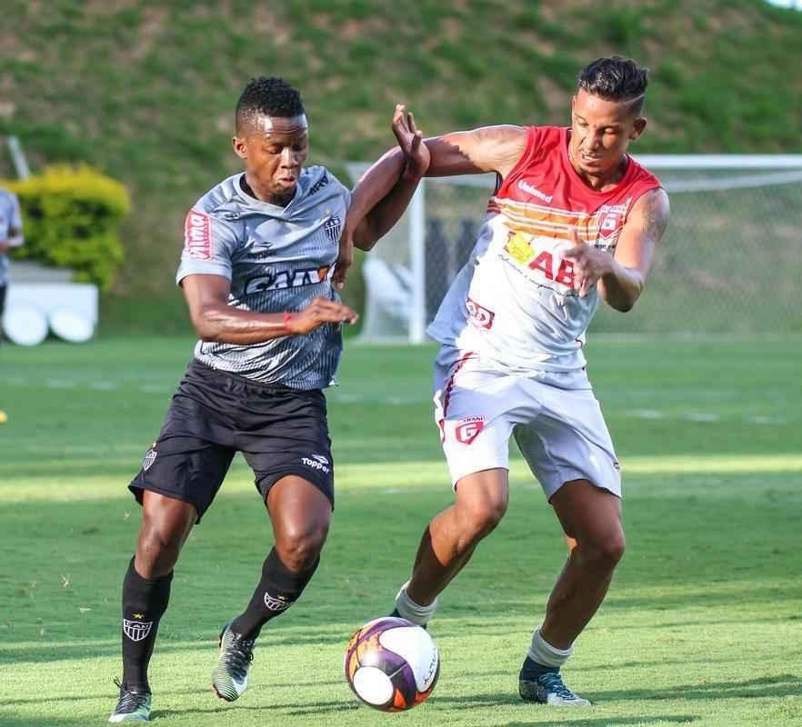 Com gols de Fred e Carlos Csar, Atltico vence jogo-treino contra Guarani de Divinpolis, na Cidade do Galo, por 2 a 0