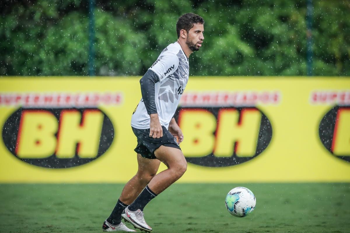 Gabriel - volta aps cumprir isolamento por ter contrado COVID-19