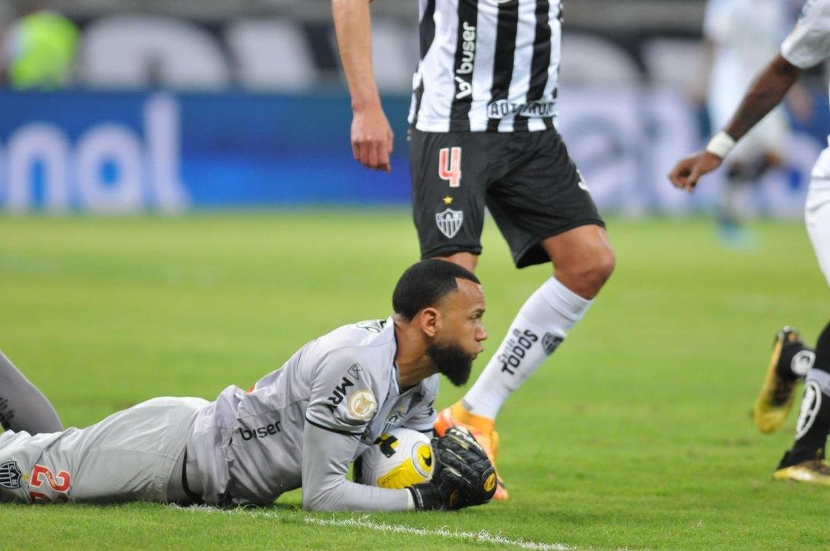 Fotos do jogo entre Atltico e Santos, no Mineiro, em Belo Horizonte, pela 11 rodada do Campeonato Brasileiro
