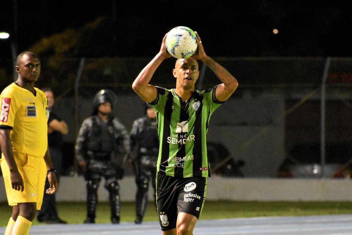 Empate por 1 a 1 com Santos do Amap garantiu classificao do Amrica  segunda fase da Copa do Brasil