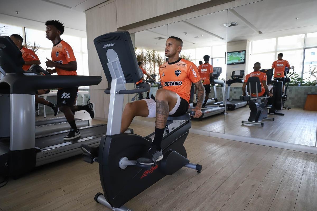 Atltico treina em academia do hotel em Fortaleza