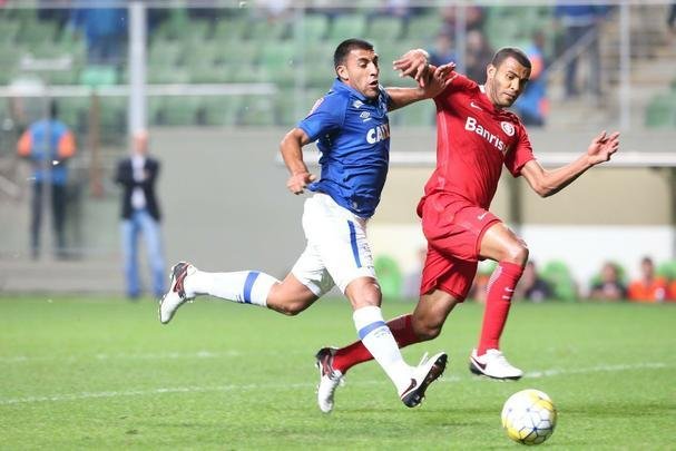 Fotos de Cruzeiro x Internacional, no Independncia, pela 18 rodada do Campeonato Brasileiro