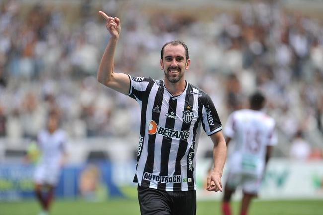 Fotos do jogo entre Atltico e Patrocinense, pelo Campeonato Mineiro