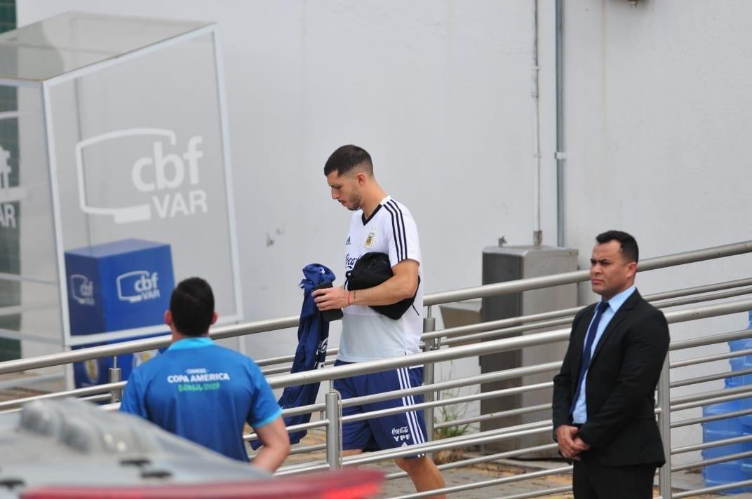 Jogadores deixam Independência após treino