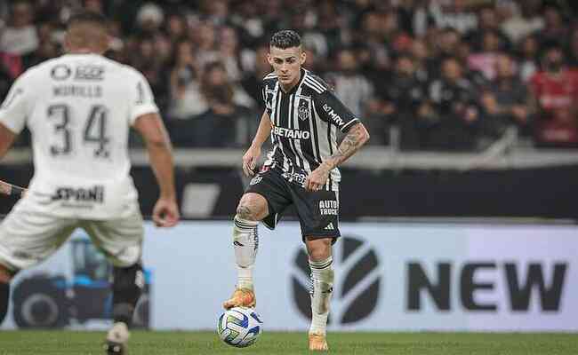 Atltico derrotou o Corinthians, por 2 a 0, no Mineiro