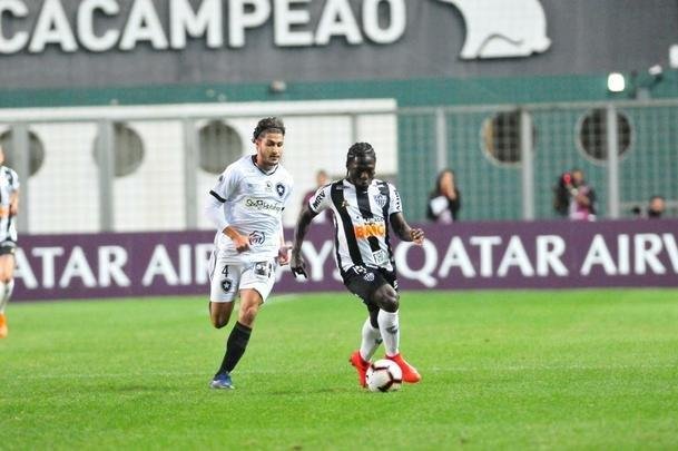 Fotos do primeiro tempo do duelo entre Atltico e Botafogo, no Independncia, pela Sul-Americana