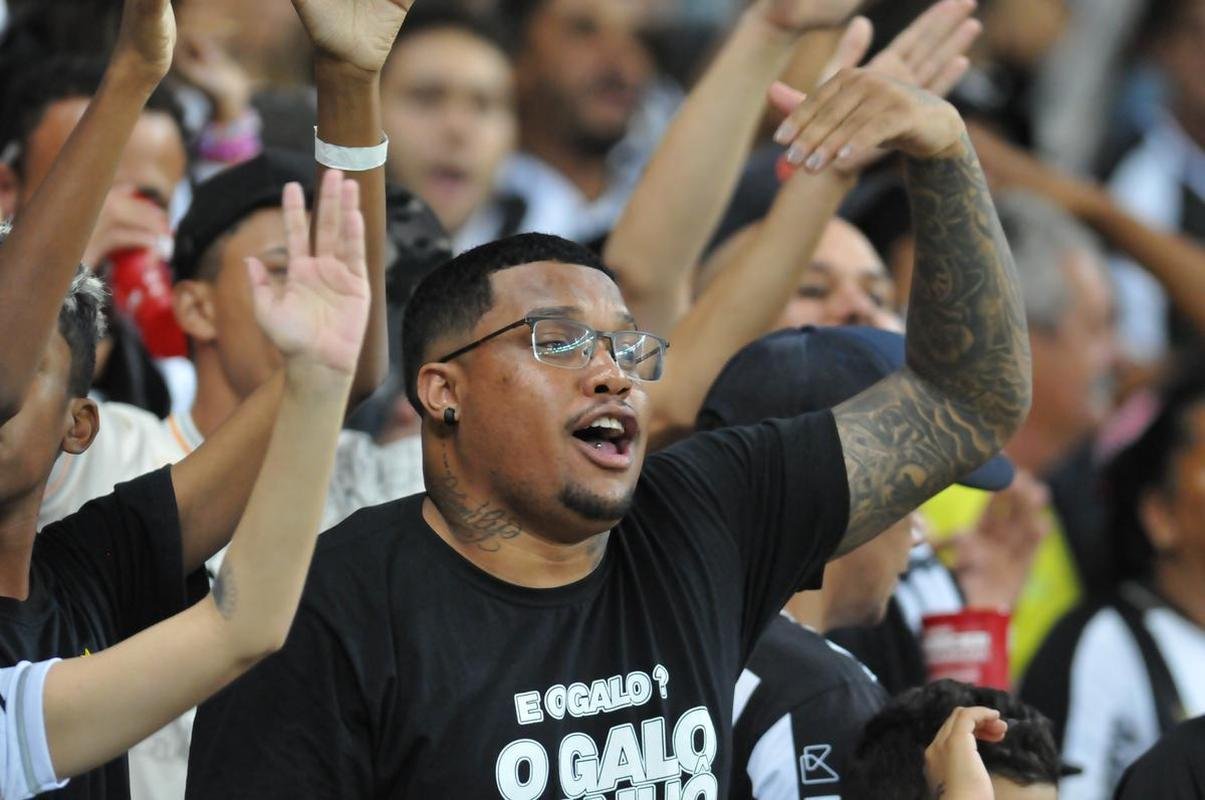 Fotos do jogo entre Atltico e Ava, pelo Campeonato Brasileiro