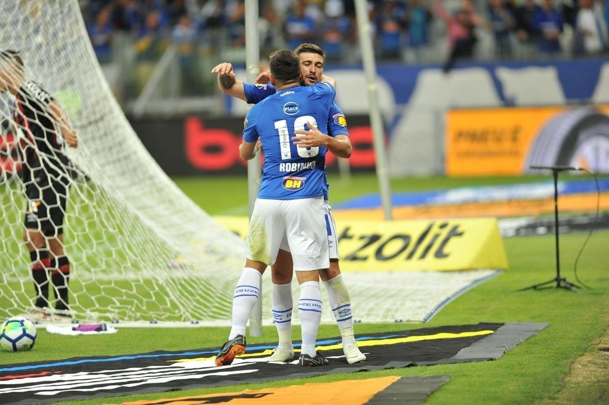 Cruzeiro conseguiu marcar no segundo tempo, com Arrascaeta, mas sofreu empate no fim com Bergson