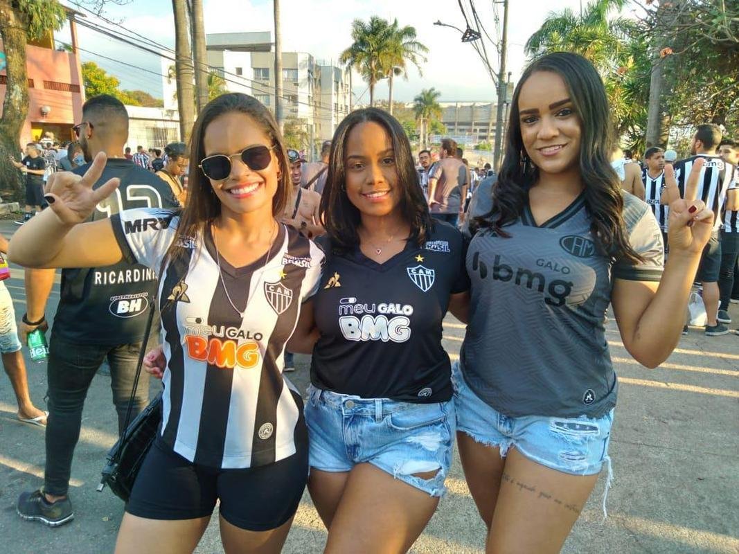 Fotos da torcida do Atltico no pr-jogo contra o Palmeiras no Mineiro