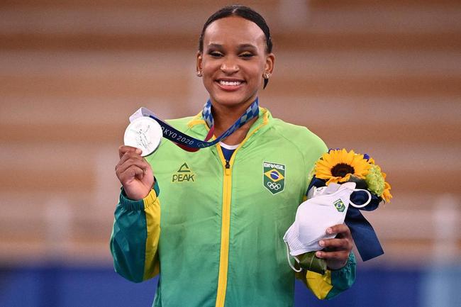 Rebeca Andrade conquistou a medalha de prata na ginástica