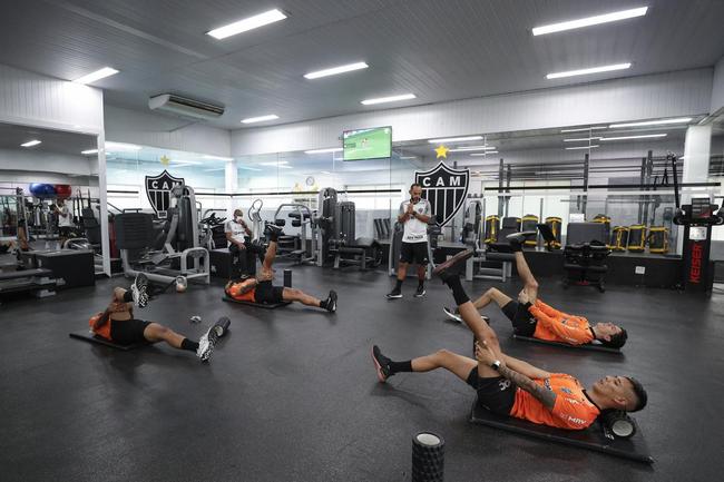Fotos do treino do Atlético neste domingo na Cidade do Galo (21/11)