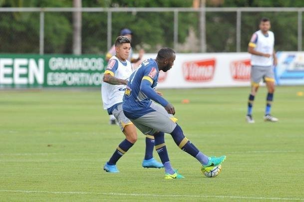 Fotos do treino do Cruzeiro desta sexta-feira (21/10), na Toca da Raposa II (Rodrigo Clemente/EM D.A Press)