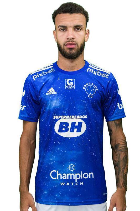 Jaj (atacante) - SIM (4,9 mil votos) x NO (2 mil votos)