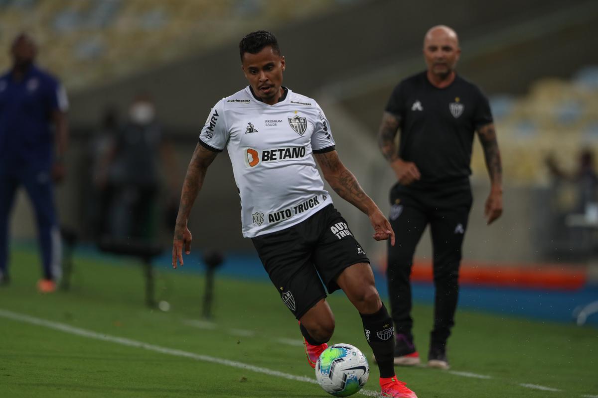 Fluminense e Atlético se enfrentaram nesta quarta-feira, no Mineirão