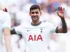 Tottenham oficializa compra em definitivo do zagueiro Cristian Romero