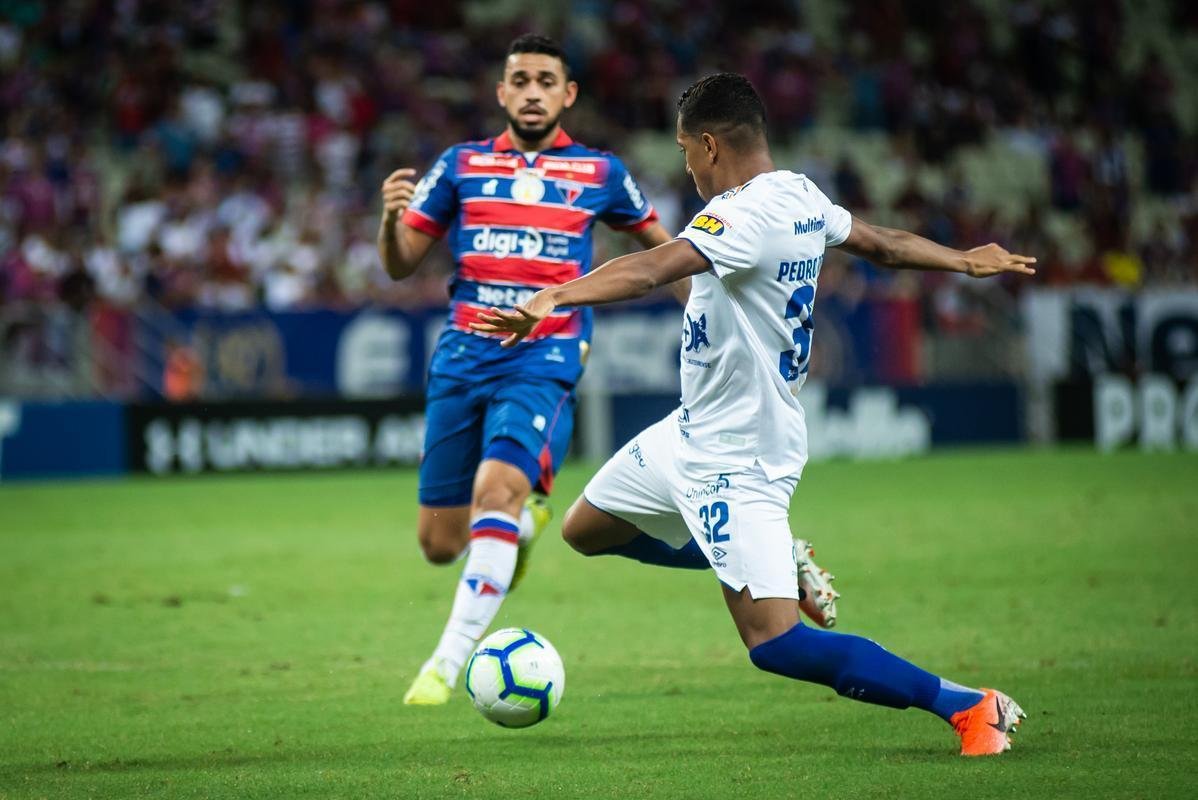 Fotos do jogo entre Fortaleza e Cruzeiro, na Arena Castelo, pela nona rodada do Brasileiro