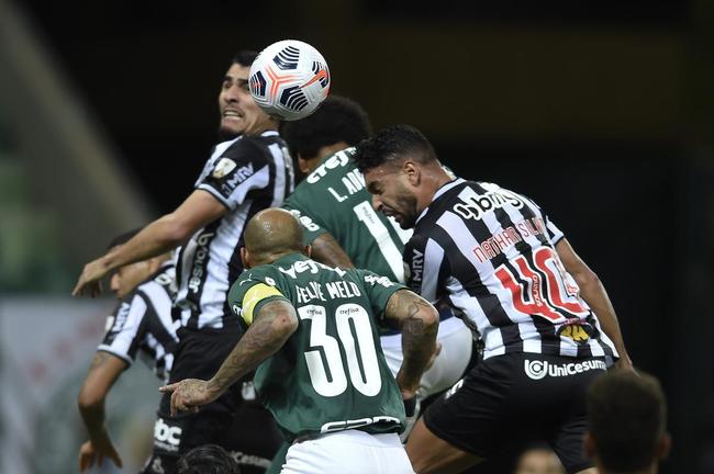 Fotos do jogo de ida da semifinal da Copa Libertadores de 2021, entre Palmeiras e Atltico, no Allianz Parque, em So Paulo