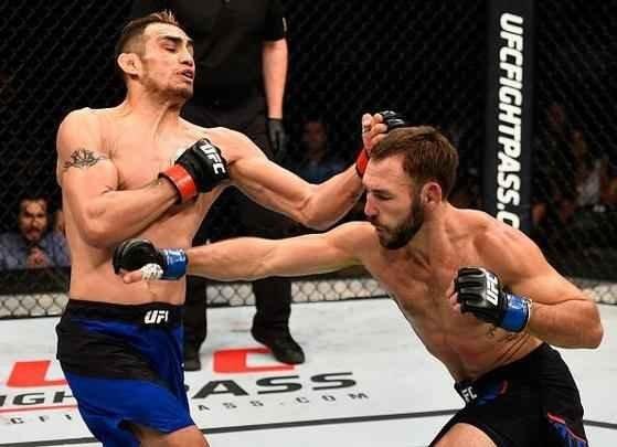 Imagens do UFC Fight Night 91, em Sioux Falls, nos EUA