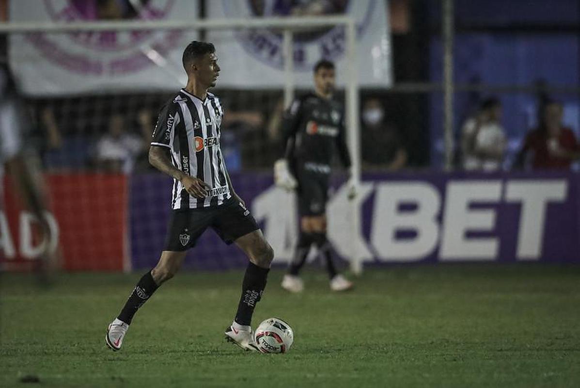 O Atltico foi at Patos de Minas para enfrentar, nesta quarta-feira (9), a URT. A partida, vlida pela 5 rodada do Campeonato Mineiro, foi realizada no Estdio Zama Maciel.