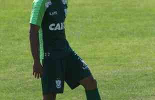 Adilson comandou o primeiro treino no Amrica nesta quarta-feira