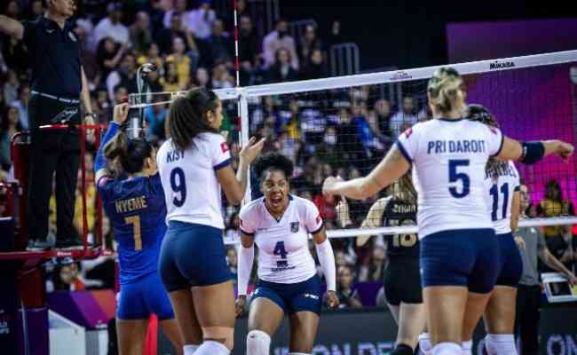 Conegliano vence Vankifbank e é campeão do Mundial de clubes de vôlei  feminino