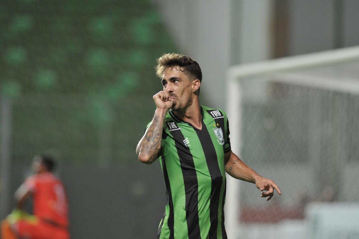 Fotos da partida entre Amrica e URT, no Independncia, pela sexta rodada do Campeonato Mineiro