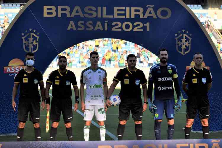 Fotos do duelo entre Cuiab e Amrica, na Arena Pantanal, pela 23 rodada da Srie A do Campeonato Brasileiro