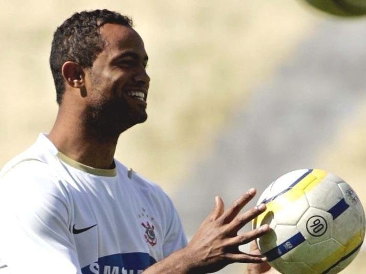 Bruno permaneceu no Corinthians por pouco mais de 2 meses at ser repassado ao Flamengo