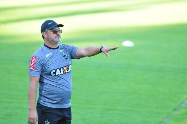 Rogério Micale - Rogério Micale assumiu o Atlético em 2017, após a demissão de Roger Machado. Com ele, o Atlético foi eliminado da Copa do Brasil e da Copa Libertadores. Micale comandou o time em 12 jogos. Foram quatro vitórias, três empates e cinco derrotas.