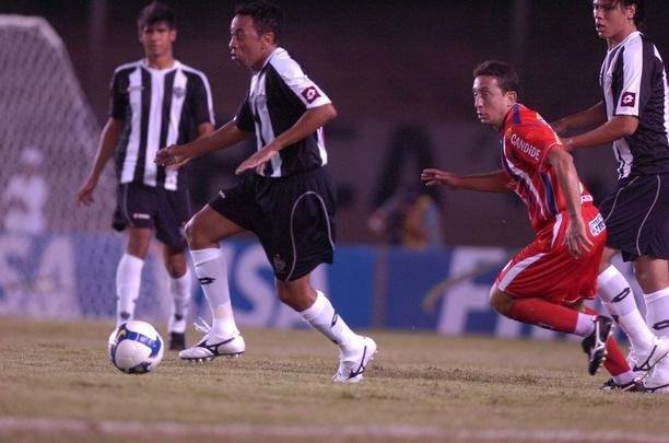 2ª fase da Copa do Brasil de 2009 - No jogo de volta contra o Guaratinguetá, no Mineirão, o Galo venceu por 2 a 0 e avançou. Os gols foram de Diego Tardelli e Junior.