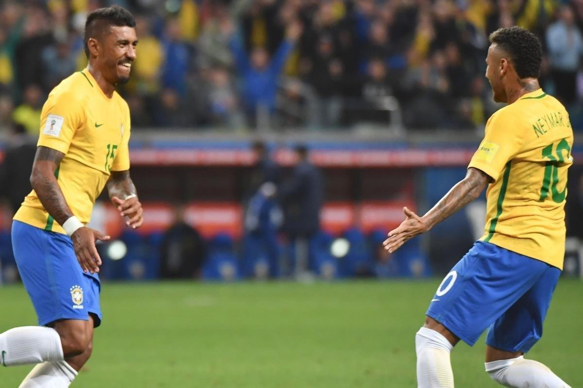 Brasil e Equador se enfrentaram, na Arena do Grmio, pela 15 rodada das Eliminatrias para a Copa