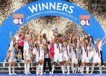Amandine Henry, Ada Hegerberg e Catarina Macário marcaram no para o Lyon, enquanto Alexia Putellas diminuiu para o time catalão