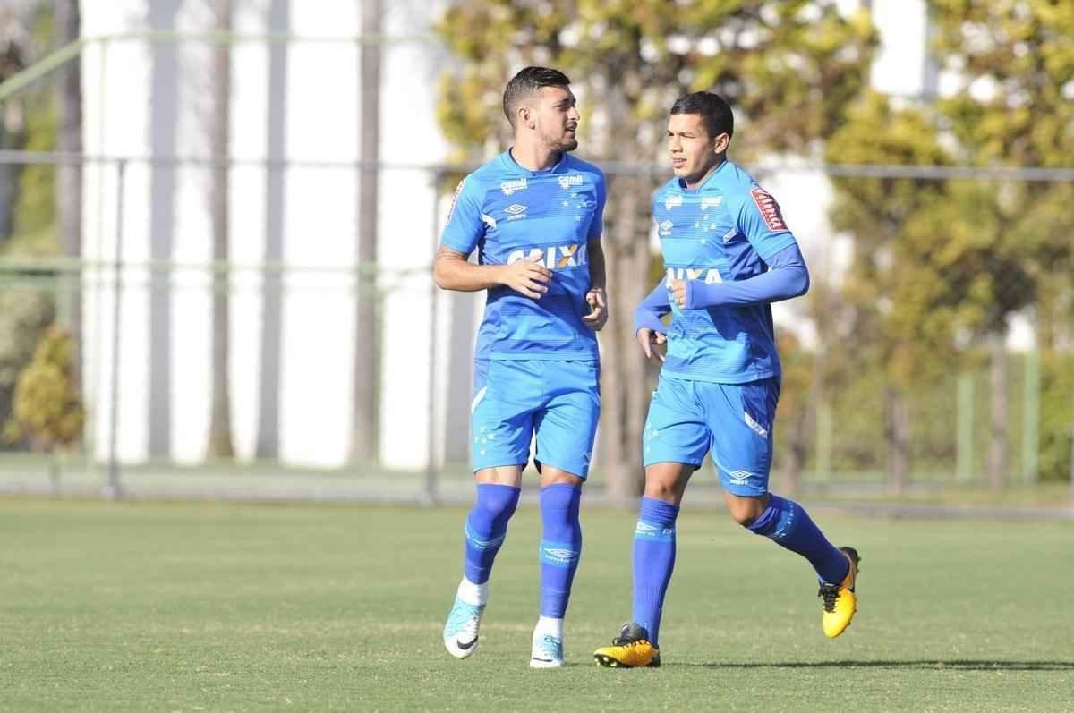 Imagens do treino do Cruzeiro nesta tera-feira (25/07) na Toca da Raposa II