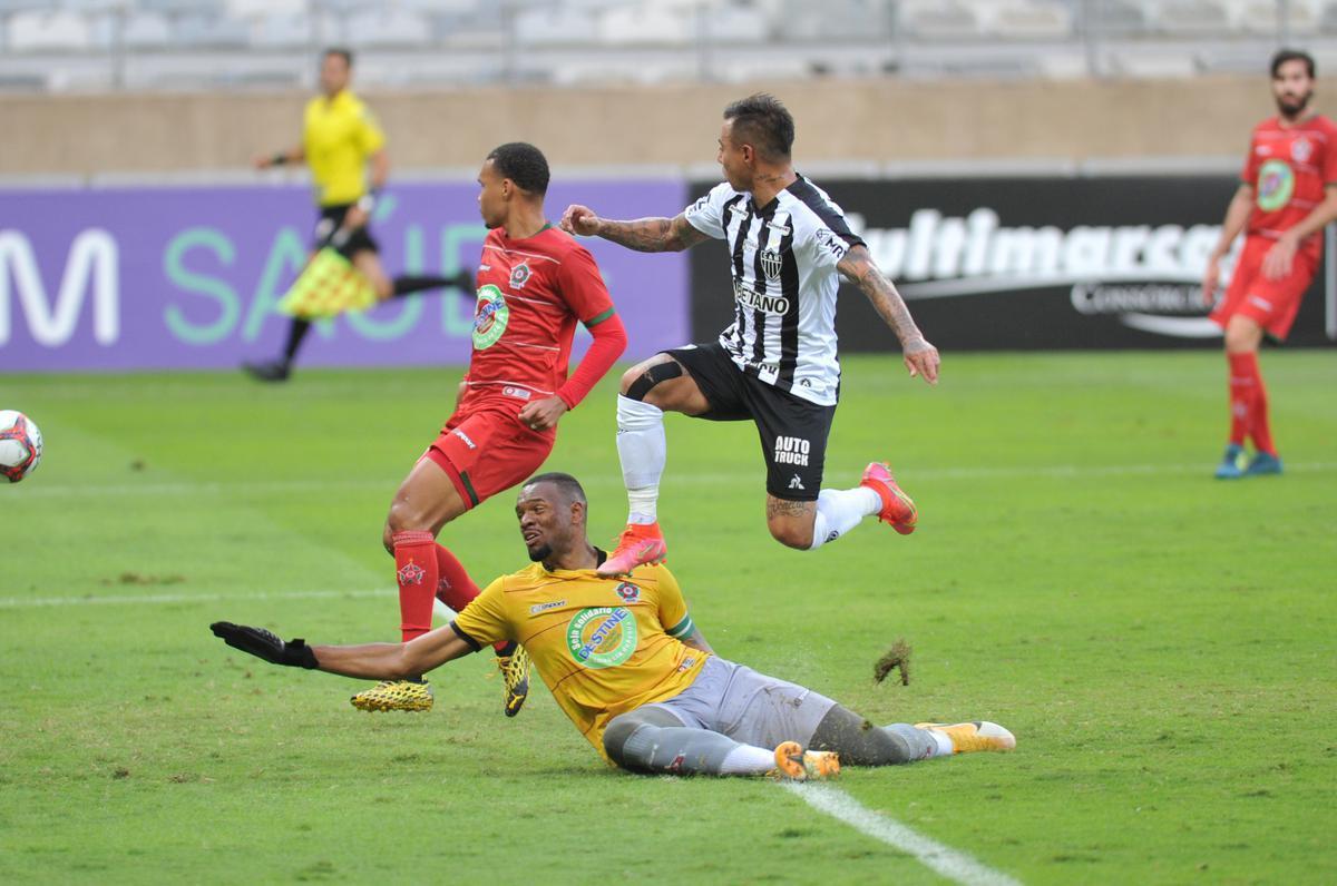 Fotos do jogo entre Atltico e Boa Esporte, no Mineiro, pela 10 rodada do Campeonato Mineiro
