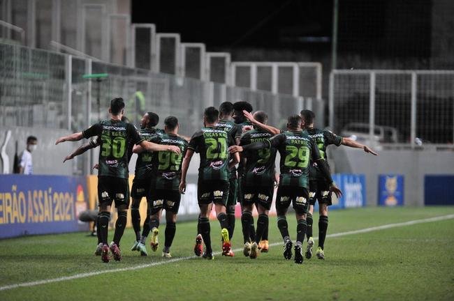 Fotos da vitria do Amrica sobre o Fortaleza, por 2 a 1, no Independncia, pela 29 rodada da Srie A do Campeonato Brasileiro