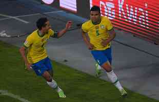 Brasil e Colmbia se enfrentaram no Estdio Nilton Santos pelo Grupo B da Copa Amrica