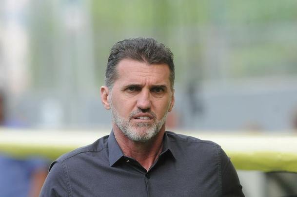 Atltico bateu o Santos na estreia de Vagner Mancini em Belo Horizonte