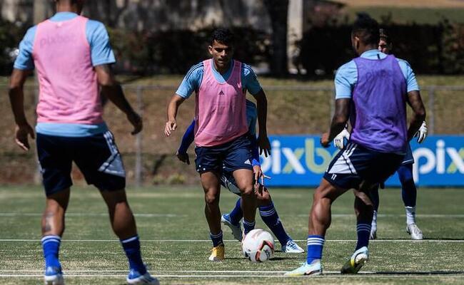 Após susto, Bruno Rodrigues treinou normalmente nesta quarta-feira (14/9)