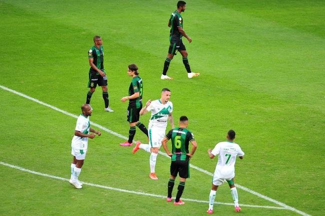 Fotos do jogo entre Amrica e Juventude, no Independncia, em Belo Horizonte, pela sexta rodada da Srie A do Brasileiro