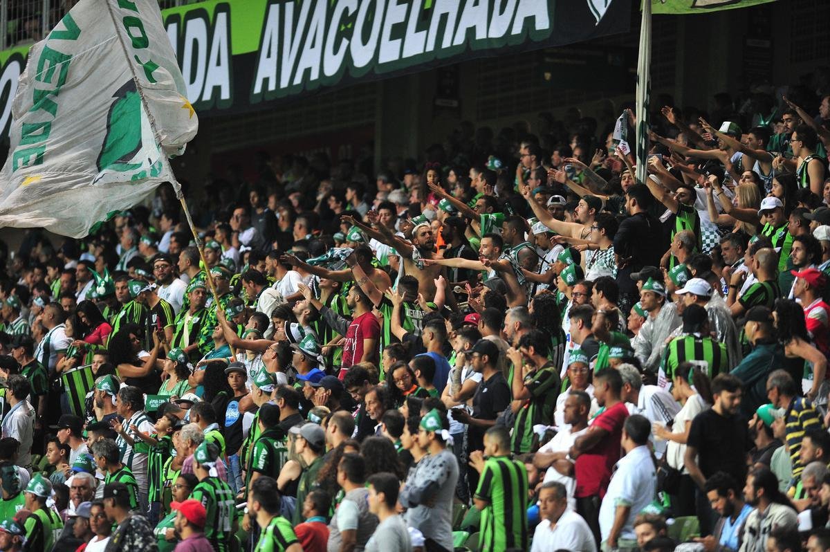 As melhores fotos do triunfo do Amrica sobre o Vitria, no Independncia, pela Srie B