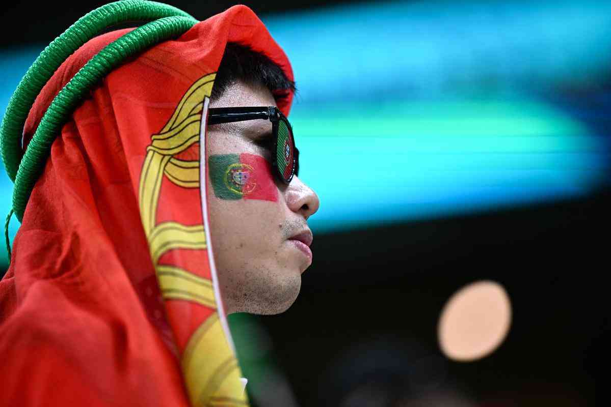 Torcedores de Portugal e Sua no Estdio Icnico de Lusail, pelas oitavas de final da Copa do Mundo 
