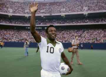 Segundo e último clube da carreira de Pelé como jogador profissional, NY Cosmos, dos Estados Unidos, lamentou o falecimento da lenda do futebol mundial