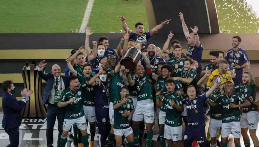 O Palmeiras foi  final da Libertadores seis vezes, nos anos de 1961, 1968, 1999, 2000, 2020 e 2021. O clube levantou a taa em 1999, sobre o Deportivo Cali-COL; e em 2020, sobre o Santos. 